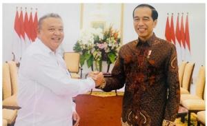 Buang ASN yang Bekerja Tidak Becus ke Papua, Risma Menampar Presiden Jokowi