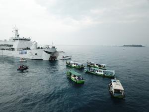 Serbuan Vaksin Maritim TNI AL Hingga ke Pulau Harapan Kepulauan Seribu