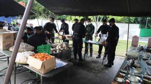 Terkesan Dapur Umum di Riau, Ketua Satgas Covid: "Deso Mowo Coro, Negoro Mowo Toto"