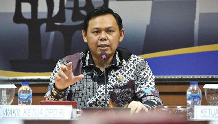 Biaya Kereta Cepat Jakarta-Bandung Membengkak Lagi, Sultan Usulkan IKN Dipindahkan Ke Bandung