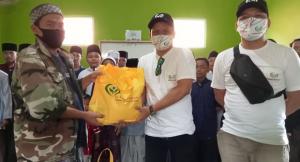 Ali Rachmat Salim Berkolaborasi dengan Li-Foundation Bagikan Ratusan Sembako di Bogor