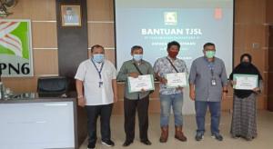 Berikan Manfaat, PTPN VI Serahkan Bantuan TJSL Pada Mitra Binaan Pelaku Usaha Jambi-Sumatera Barat