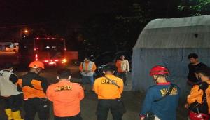 BPBD Kabupaten Semarang Bangun Tenda Darurat  Pascagempa