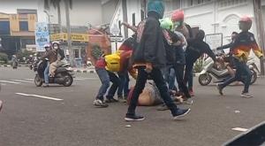 Geng Motor Beraksi di Bogor Nirwana Residence, Pengemudi Ojol Jadi Korban