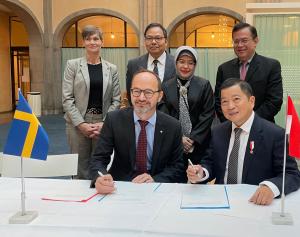 Indonesia-Swedia Menandatangani Kerjasama Blue Economy Sebagai Sumbet Pertumbuhan Ekonomi Baru