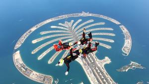 Tim Terjun Payung Kopassus TNI AD Ikuti Kejuaraan Terjun Payung Dunia di Dubai
