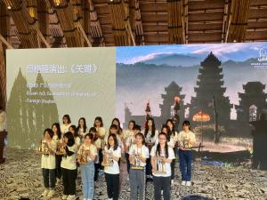 Warga Hainan Tempuh Perjalanan 14 jam Tonton Festival Angklung di Nansha