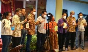 Perkumpulan SATUPENA Luncurkan Buku "Perilaku Korupsi Elite Politik di Indonesia"