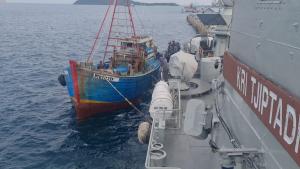 TNI AL Tangkap 3 Kapal Ikan Vietnam