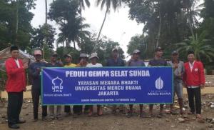 UMB Kirim Bantuan Peduli Gempa Selat Sunda untuk Warga Ujung Kulon