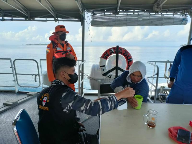 Ini Kronologisnya! TNI AL Berhasil Temukan Nelayan yang Sempat Dinyatakan Hilang di Laut Pulau Morotai