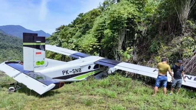 Kronologi Pesawat Pilatus Smart Tabrak Permukiman Warga di Papua
