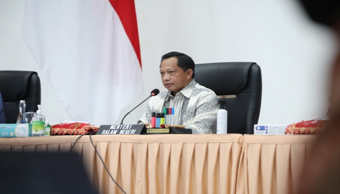 Hari Pertama Usai Libur Lebaran, Mendagri Tito Karnavian Pimpin Rapat Evaluasi Kinerja Kemendagri 2023