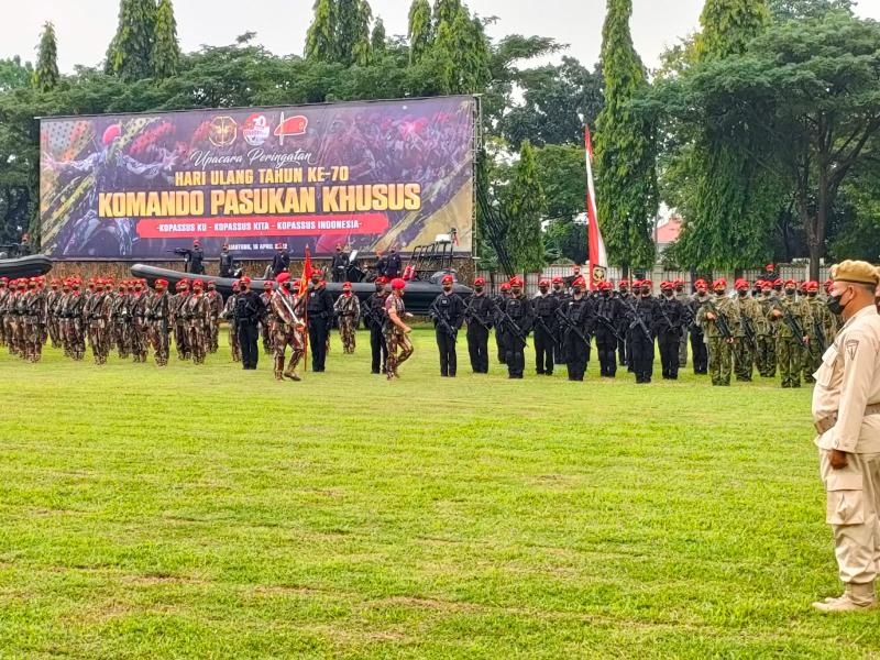 Upacara Memperingati HUT Kopassus Ke-70