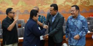 Terima Dukungan Panja Komisi VI DPR, Erick Thohir: Ini Sangat Berarti Selamatkan Garuda Indonesia