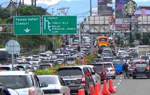 Sebanyak 28.045 Kendaraan ke Luar Jakarta Melalui Tol Ciawai Arah Puncak