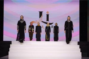 Busana Muslim Indonesia Disambut Antusias dalam Perhelatan Kazan Modest Fashion Show di Rusia