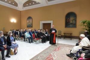 Paus Fransiskus: Menjaga `Tradisi Mati` Berbahaya bagi Kehidupan Gereja