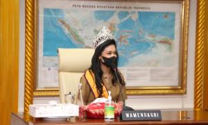 Putri Otonomi Indonesia Ajak ASN Milenial Kemendagri Miliki Sikap Melayani