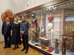 Museum Seni Riga Bourse Menerima Tambahan Koleksi Benda Seni Indonesia