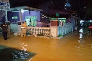 Banjir dan Longsor Landa Kota Bogor, Satu Warga Tertimbun