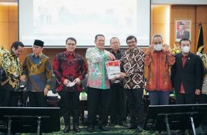 Rapat Gabungan Pimpinan MPR dengan Pimpinan Fraksi dan Kelompok DPD Sepakat Jajaki Konvensi Konstitusi Terkait PPHN
