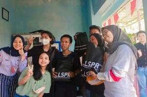 LSPR Ajakarkan Cara Menggunakan Media Sosial yang Baik kepada Remaja Kaliadem, Pluit