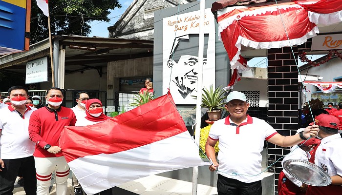 Kunjungi Rumah Kelahiran Bung Karno di Surabaya, Mendagri: Kita Tak Boleh Lupa Sejarah