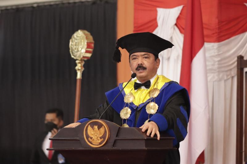 Menteri ATR/Kepala BPN Mewisuda 638 Taruna Sekolah Tinggi Pertanahan Nasional