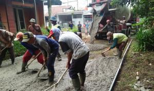 Pengecoran Jalan di Perumahan Duren Baru Permai, `Molen e Wes Teko...`