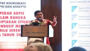 Hadiri Rapimnas ADKASI, Sekjen Kemendagri Suhajar Diantoro Tegaskan Fungsi Partai Politik di Masyarakat