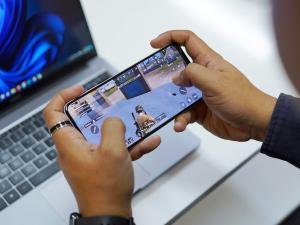 Realme 10, Smartphone Powerful untuk Gaming Kini Tersedia untuk Pembelian Online dan Offline