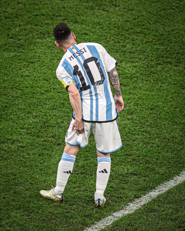 Diduga Cedera, Lionel Messi Terancam Absen di Laga Final Argentina vs Prancis