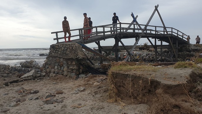 Tiga Kecamatan di Kabupaten Pinrang Terendam Banjir Rob