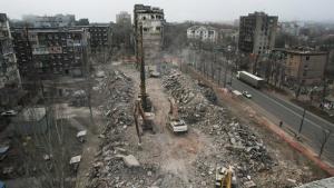 Hikmahanto: Empat Skenario Mengakhiri 1 Tahun Perang di Ukraina