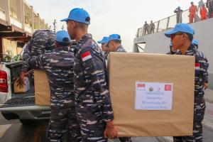 TNI AL di Misi Perdamaian PBB Kirim Bantuan Kemanusiaan Ke Turki