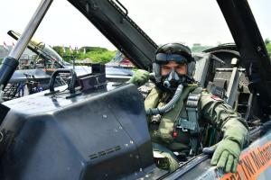 Jajal F16, Kasal Terima Brevet Wing Penerbang Kehormatan TNI AU