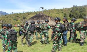 Anggota TNI-Polri Tewas Ditembak TPN OPM Saat Sedang Amankan Salat Tarawih