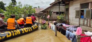 Banjir Kapuas Meluas, Sebanyak 4.166 Rumah Terendam