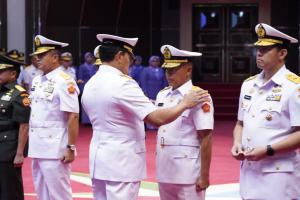 Panglima TNI Pimpin Sertijab Pejabat Utama Mabes TNI, Laksma TNI Julius Widjojono Resmi Jabat Kapuspen TNI