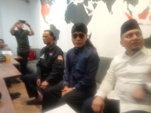 Gus Miftah Klarifikasi Lelang Blangkon bagian dari TPPU