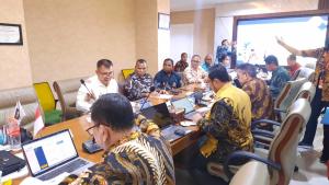 Pj Bupati Maybrat Bernhard E Rondonuwu laporkan capaian kinerja Triwulan III kepada Kementerian Dalam Negeri