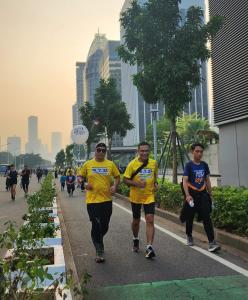 Pemanasan Lari Saleh Husin Dan Kawan-Kawan Menuju UI Half Marathon