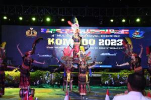 TNI AL Promosikan Budaya Khas Indonesia di Gala Dinner MNEK 2023