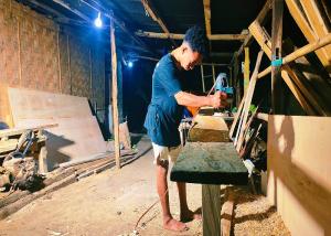 Bukti Negara Hadir, PLN Terangi Masyarakat Enam Desa di Empat Kabupaten NTT