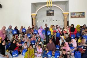 Bagikan Paket Gizi, PNM Aceh Terus Berkomitmen Tekan Angka Stunting