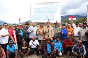 Wamendagri bersama Komisi II DPR RI Tinjau Kawasan Rencana Pusat Pemerintahan Papua Pegunungan