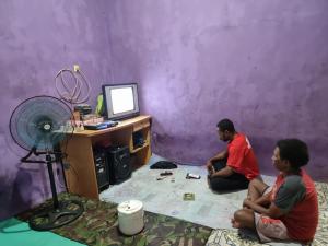Bukti Negara Hadir, 10 Kampung di Papua Barat Daya Nikmati Listrik PLN 24 Jam