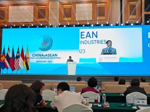 Ketika Dubes RI Berbicara di China-ASEAN Forum on Emerging Industries
