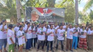 Diikuti Penanaman Bakau dan Ketapang, Relawan Ganjar Pranowo Sikka Deklarasi Dukung Ganjar untuk 2024